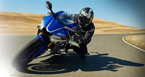 Yamaha YZF-R1 series 2015 direcall hampir seluruh dunia
