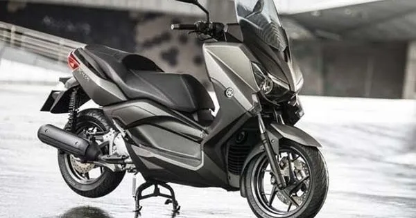 Yamaha XMax 250 Eropa versi lama Yamaha XMax 250