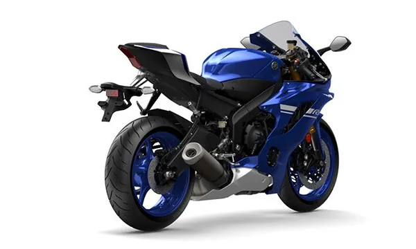 Yamaha R6 2017 tampak samping belakang