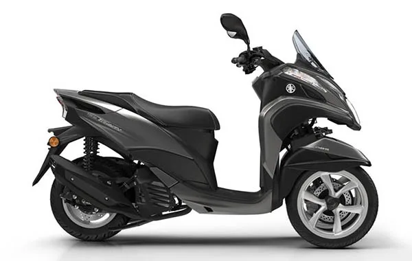 Yamaha Tricity 155 dari samping