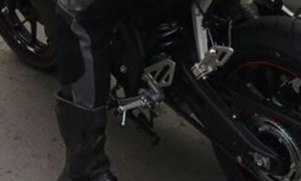Spyshoot All New Yamaha R15 v3 2017 bagian tengah