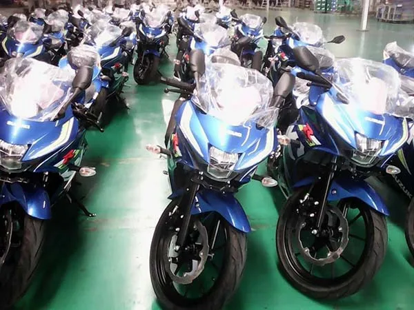 Suzuki GSX-R150 sudah di produksi massal Suzuki GSX-R150 sudah di produksi massal