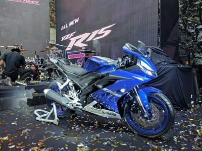 R15 2017 R15 2017