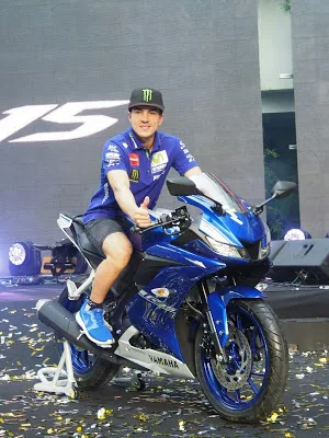 Vinales naik all New R15 2017