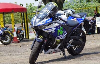 YamahaR25LiveryMotoGP