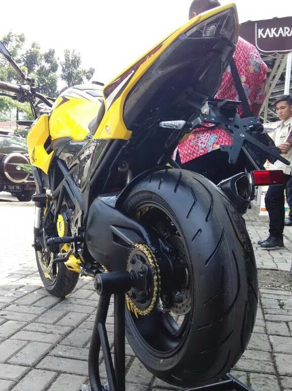 Modifikasi All New Honda  CB150R SF ala Moge BlogOtive