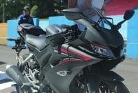 AllNewYamahaR15BlackMatte-1
