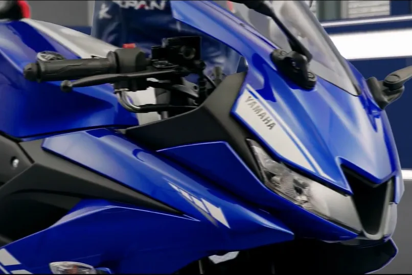 Iklan TVC All New R15Head Iklan TVC All New R15Head