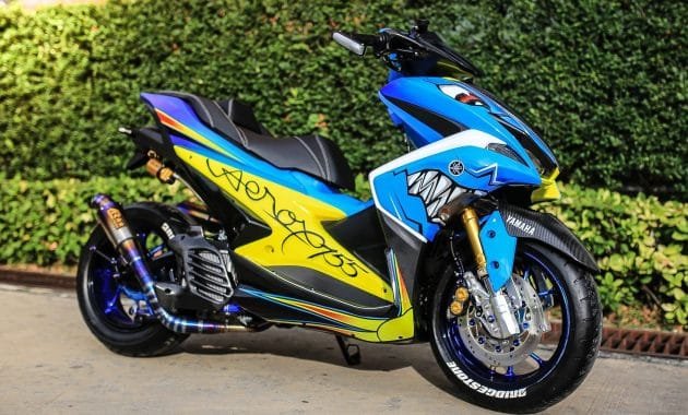 Modifikasi Aerox 155 bergaya Shark, Monoshock dan suspensi 