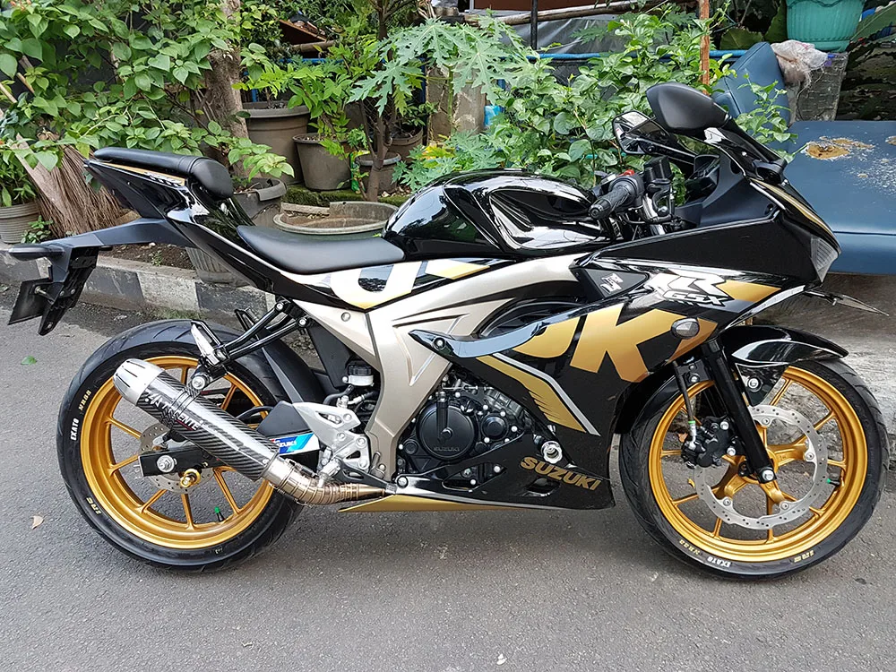Suzuki GSX-R150 Velg di Cat warna Emas