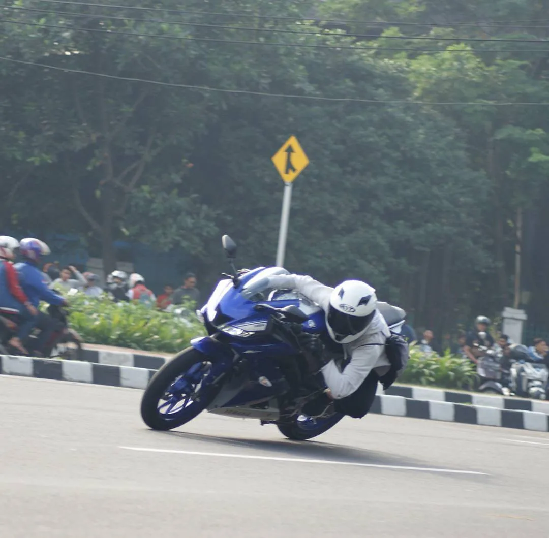 All New R15