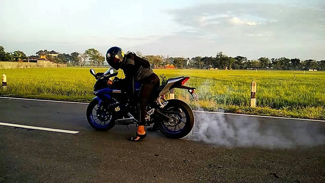 All New R15