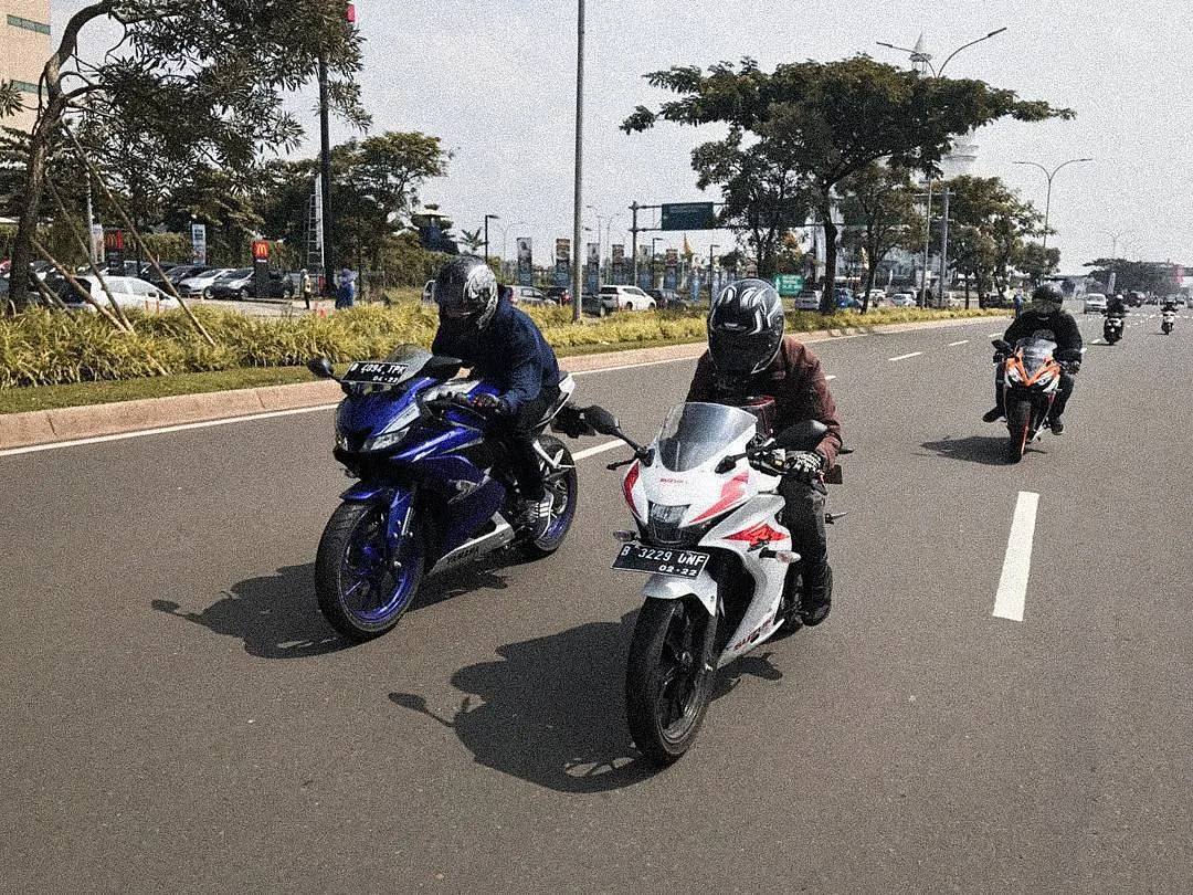 All New R15 v3