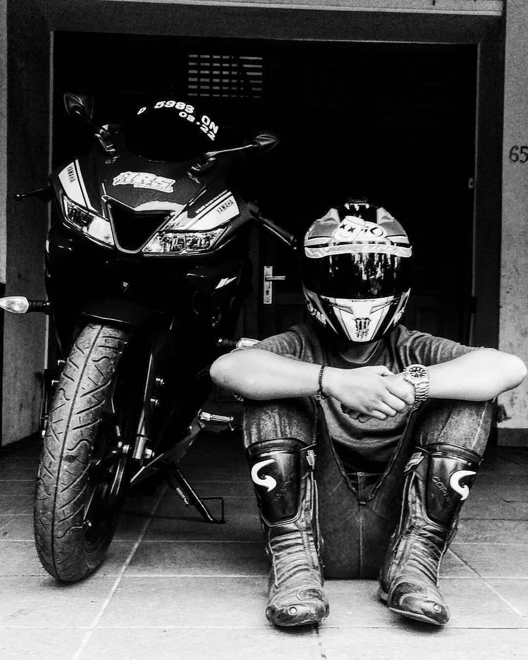Yamaha R15 v3