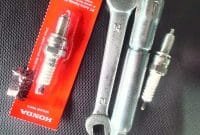 Peralatan Ganti Busi Motor Honda