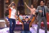 Marquez gila gilaan berjoget Marquez gila gilaan berjoget