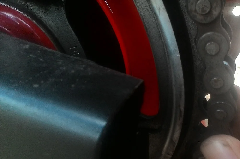 Penyebab Rantai CB150R berisik dan cepat kendor Penyebab Rantai CB150R berisik dan cepat kendor