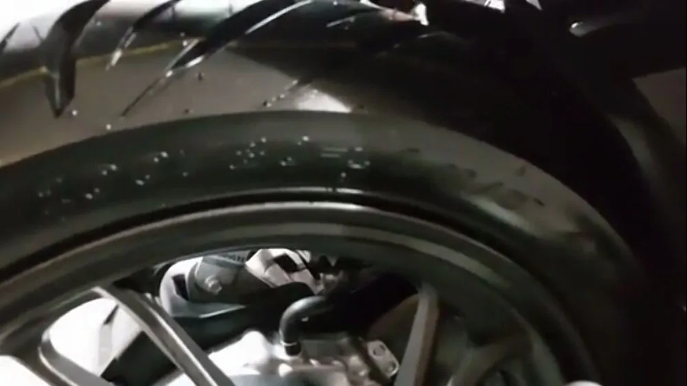 Ukuran Ban New Vario 150 lebih besar daripada Vario 125 Ukuran Ban New Vario 150 lebih besar daripada Vario 125