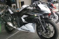 Kawasaki Ninja 250 Mono dijual murah cuci gudang Kawasaki Ninja 250 Mono dijual murah cuci gudang