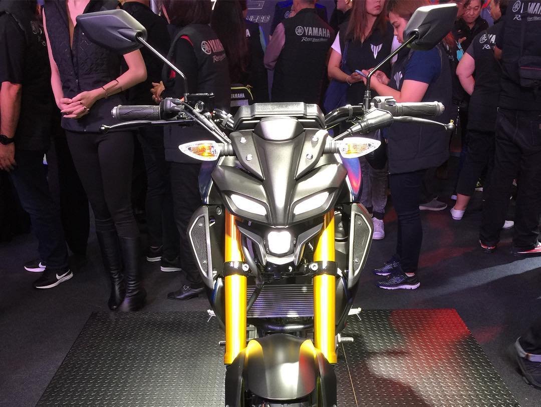 Yamaha MT-15 tampak depan Yamaha MT-15 tampak depan