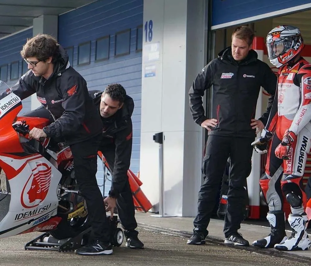 Dimas Ekky Pratama dan Tim Idemitsu Honda Asia
