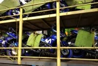 Jupiter MX King 2019 Livery MotoGP Movistar diangkut truk ekspedisi Jupiter MX King 2019 Livery MotoGP Movistar diangkut truk ekspedisi