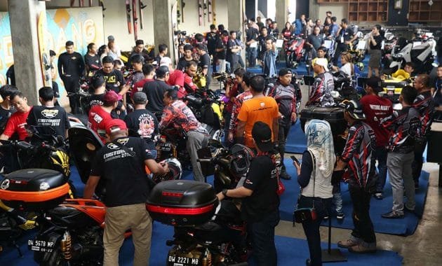 Suasana Keramaian CustoMAXI Makassar 2018