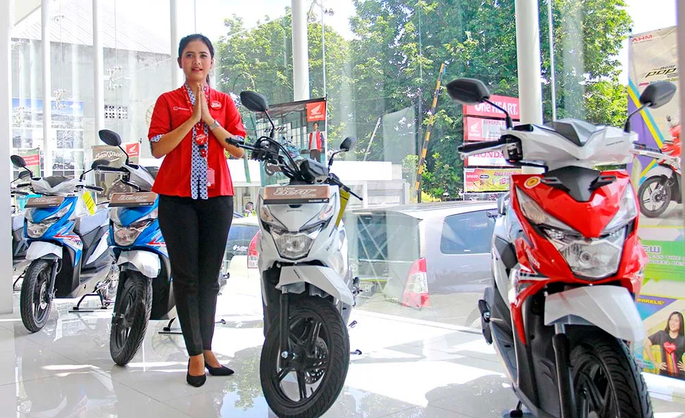 Honda BeAT motor paling laku banyak peminatnya Honda BeAT motor paling laku banyak peminatnya
