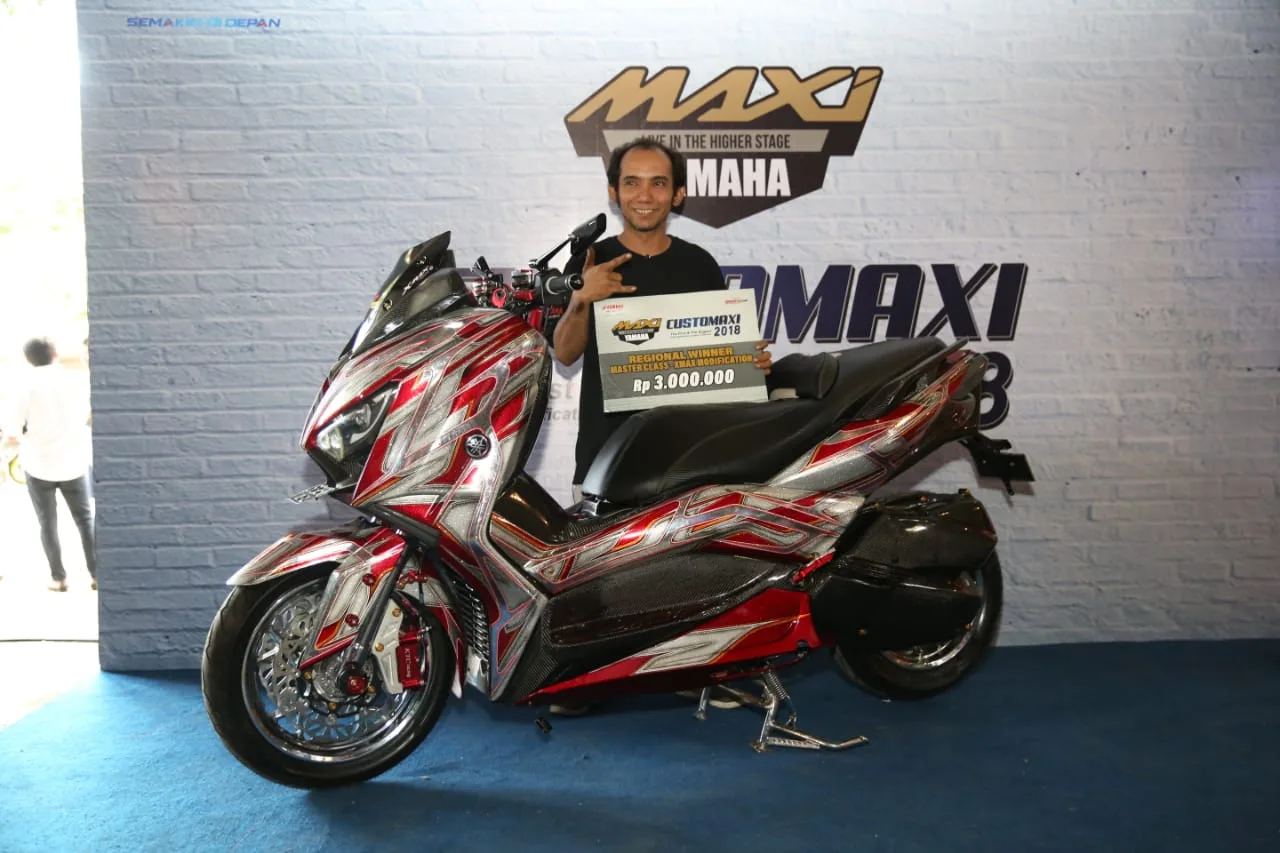 Pemenang Kategori Master Class Modifikasi Xmax CustoMAXI Bali