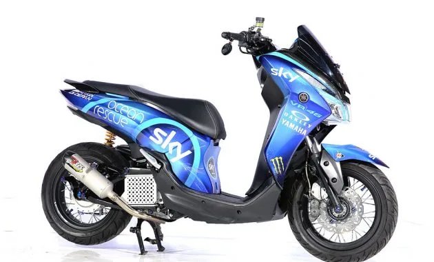 Pemenang Kategori Rising Star Modifikasi Lexi CustoMAXI Bandung