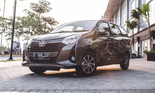 Mobil LCGC Toyota Calya