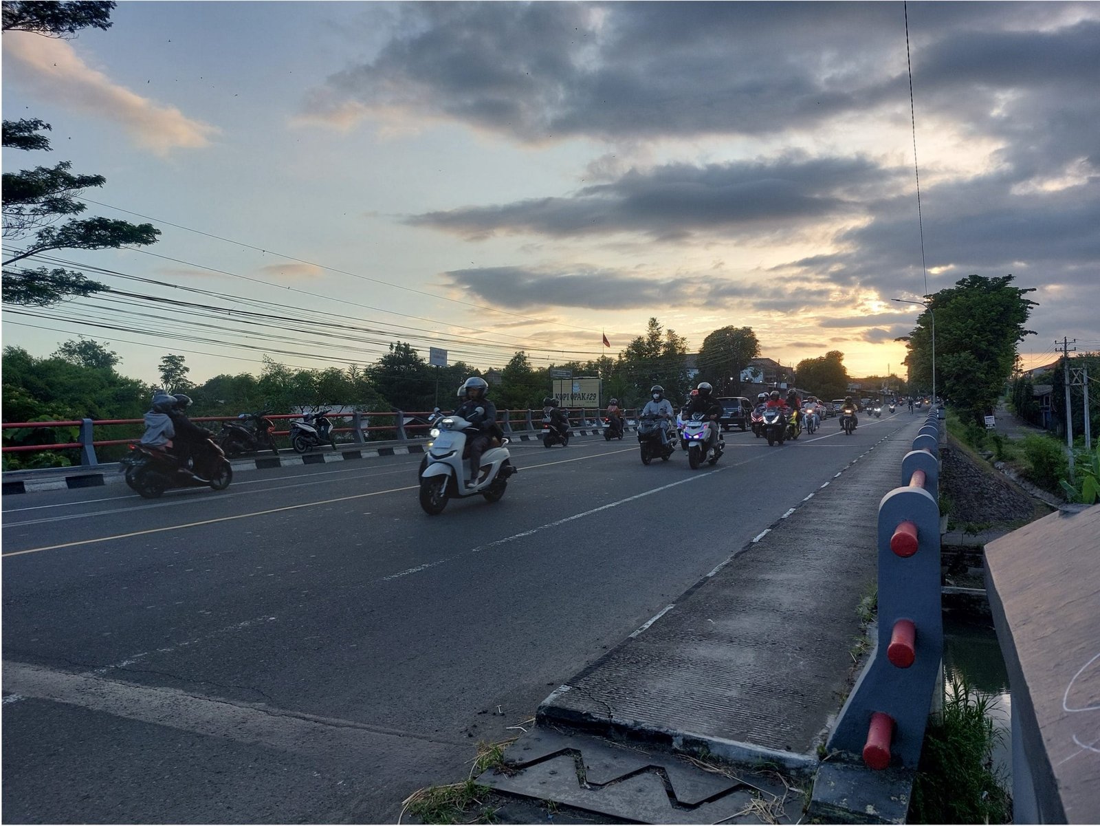 THI_BerkendaraMudik#2