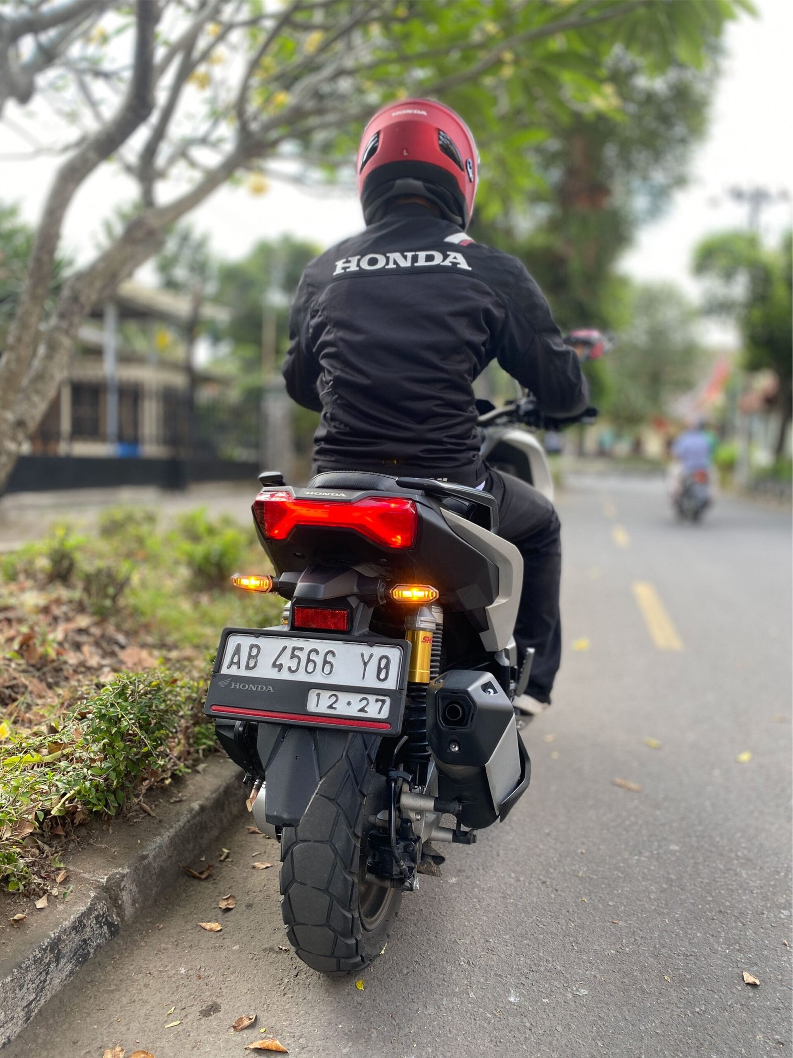 HI_HAZARD#2 Cegah Salah Guna Lampu Hazard, Honda Istimewa Bagi Tips Untuk Bikers