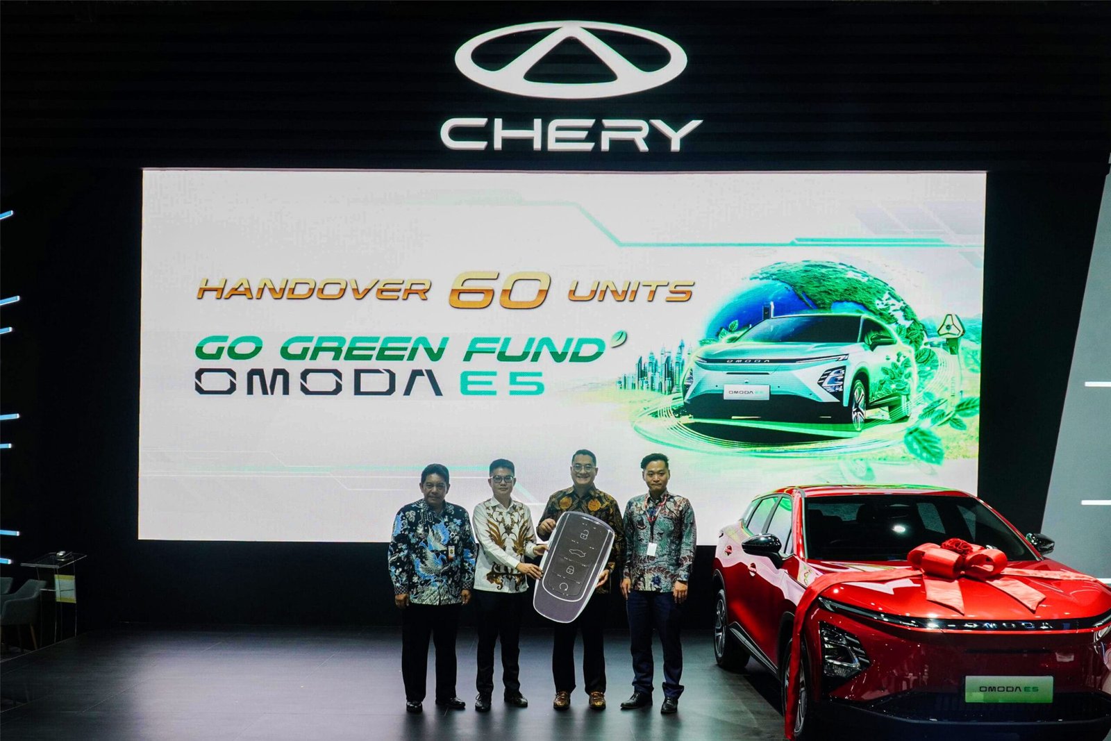 Bank-BSI-resmi-menjadi-konsumen-fleet-Chery-OMODA-E5-di-Indonesia-(2) Chery Serahkan 60 Unit OMODA E5 Kepada Bank BSI Sebagai Konsumen Fleet