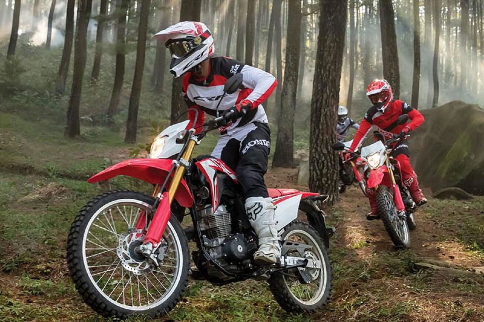Pajak Motor Honda CRF150L dari tahun 2017-2025, Simak Estimasinya