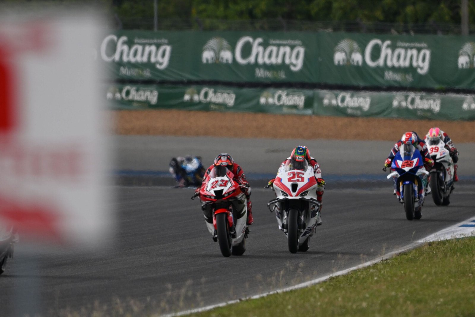 CBR250RR Double Winner, Astra Honda Borong 5 Podium di ARRC Buriram