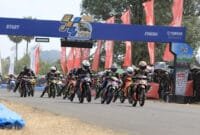 Yamaha-Cup-Race-2024-di-Pangkep-Sulsel-Sedot-Perhatian-Utama,-Tuntaskan-Kerinduan-Para-Penggemar Yamaha Cup Race Kembali Sambangi Riau Setelah 2 Dekade, Gebrakan Baru dengan Aerox Alpha Drag Battle