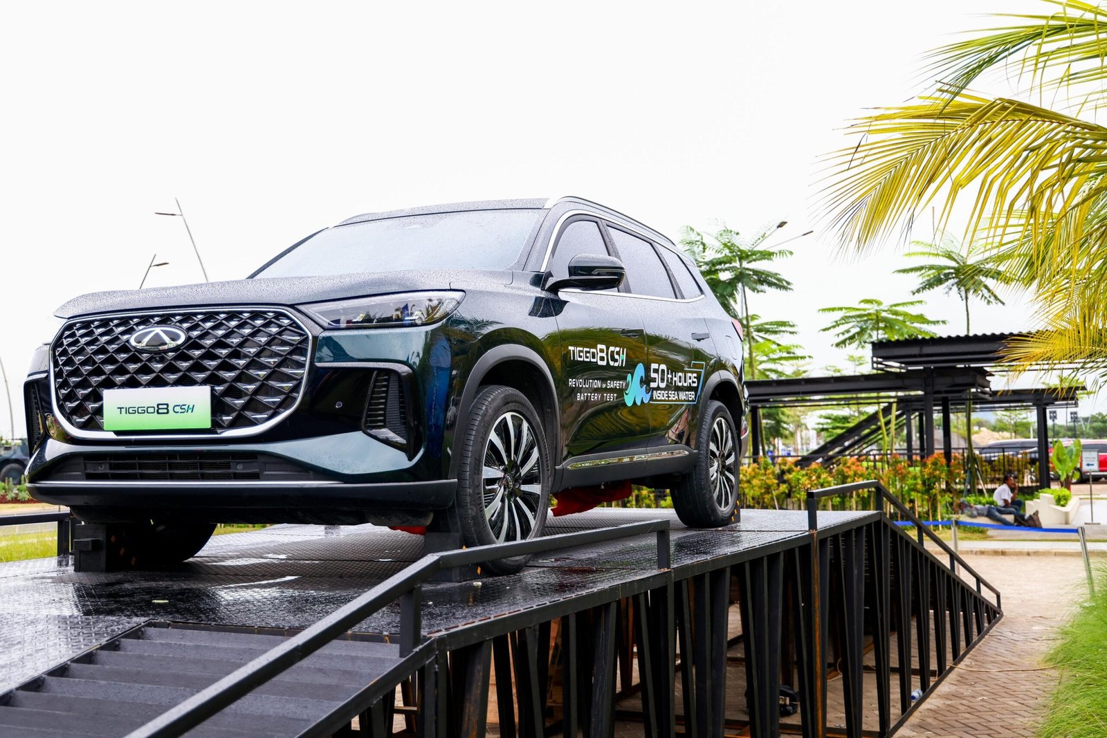 Chery Safety Day Tuntaskan Uji Keamanan Ekstrem di Indonesia, Baterai TIGGO 8 CSH Lolos Perendaman Air Laut Hampir 55 Jam