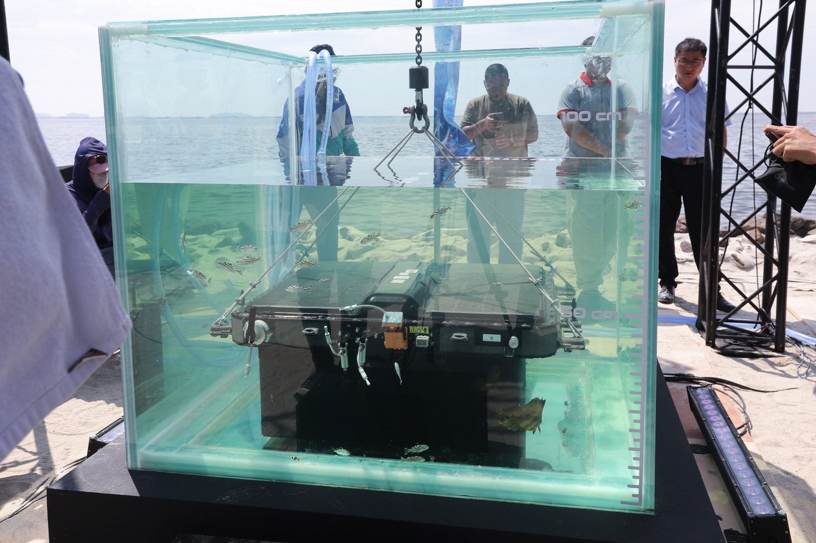 Buktikan Ketangguhan Baterai Chery Super Hybrid, Indonesia Jadi Panggung Global Pengujian Ekstrem Perendaman 48 Jam di Air Laut