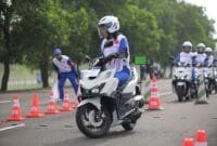 Foto 4 Edukasi Berkendara Jadi Prioritas, Para Jagoan Safety Riding Honda Diuji Keahliannya