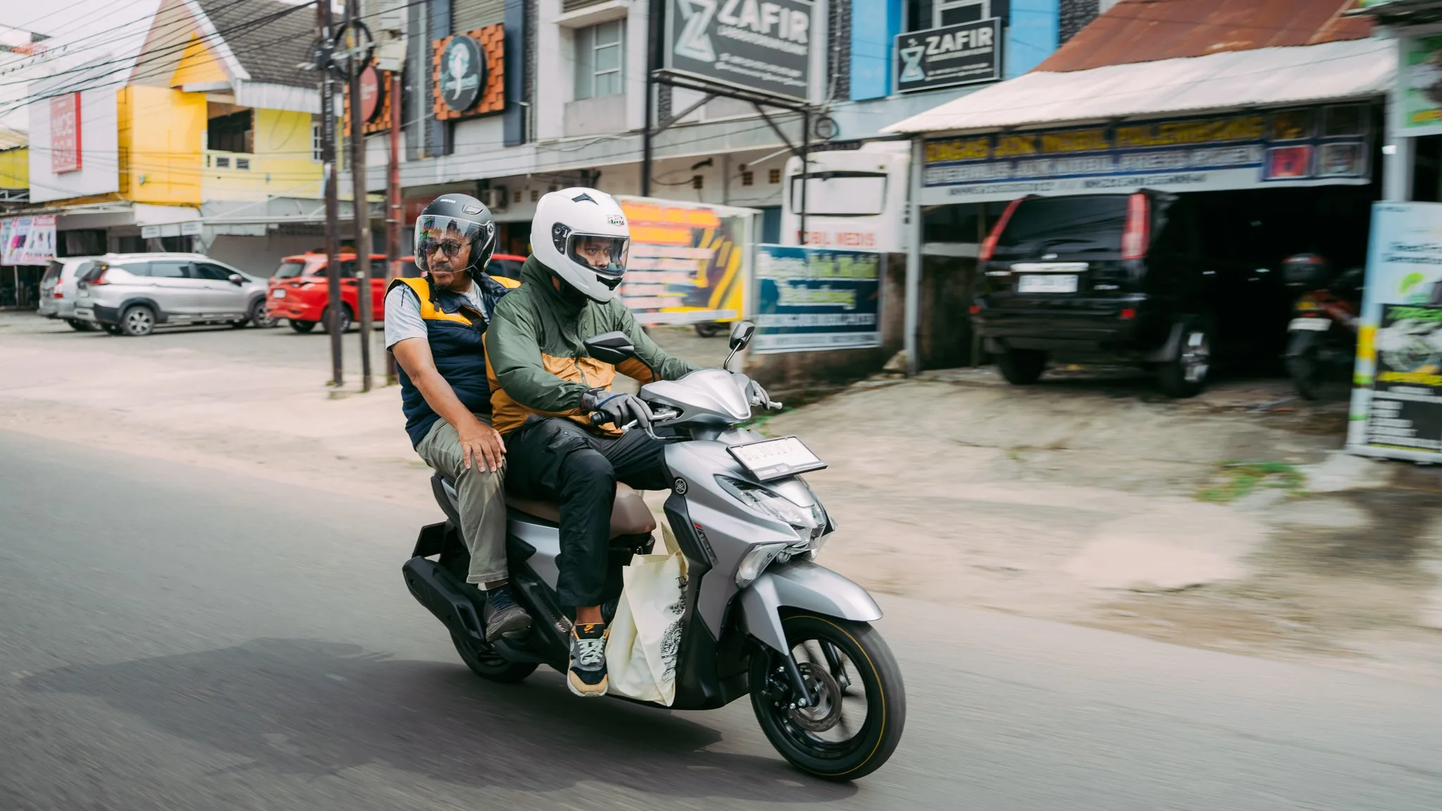 Dari Bawa Belanja hingga Climbing Sambil Boncengan, GEAR ULTIMA Tampil Perkasa di Grebek Pasar Rame Palembang