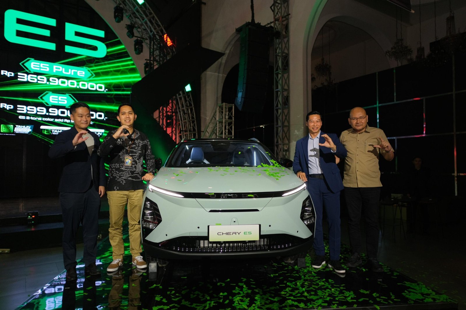 'The Futuristic Reborn' Chery C5 dan E5 Resmi Menyapa Publik Tanah Air