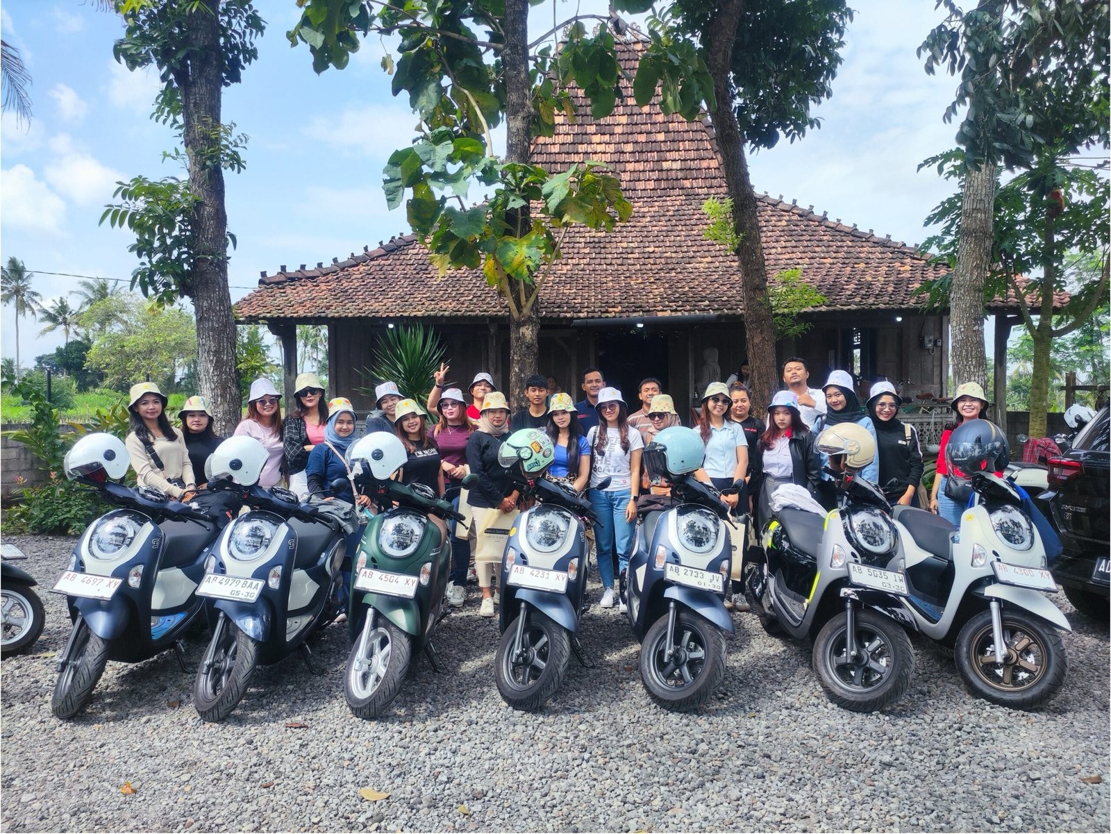 Scoopy Velocreativity X Astra Motor YogyakartaSerunya Riding dan Berkreasi Melalui Scoopy Velocreativity