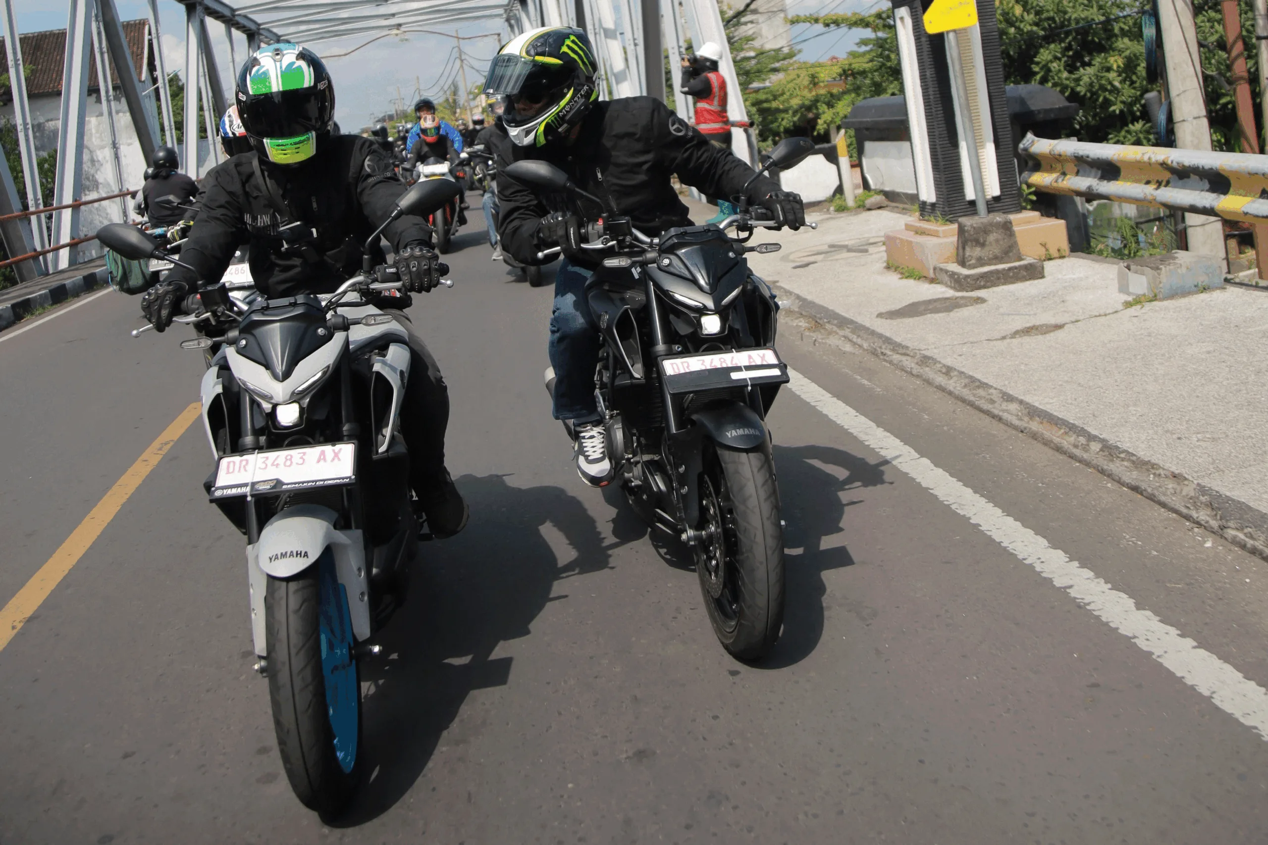 Perdana! Yamaha Ajak Awak Media Satmori Seru ke Senggigi Bareng New Yamaha R25, MT-25, dan AEROX ALPHA